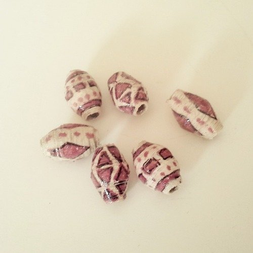 Lot de 6 perles en papier, blanches à dessins couleur bordeaux