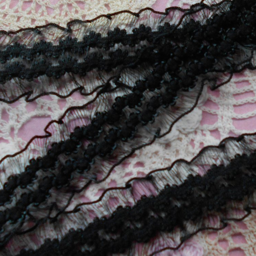 Dentelle noire en organza pour créations de robes de style rétro, lingerie,, vendue au mètre, de 2,50 cm de largeur.