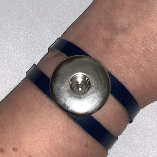 Bracelet femme en cuir véritable bleu ajouré pour bouton pression interchangeable 30mm