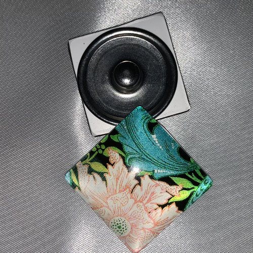1 maxi bouton pression carré 30mm série fleurs vintage motif 6