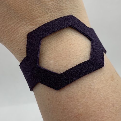 Bracelet femme artisanal géométrique en cuir véritable violet