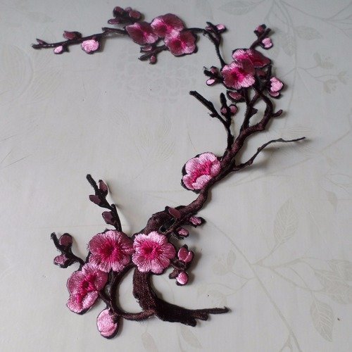 X 1 applique-écusson-patch thermocollant fleur de cerisier rose 38 x 12,5 cm @59