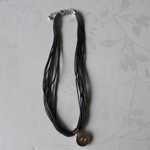 X 1 collier cordon ciré noir multicouche+pendentif pour bouton pression 48 cm 
