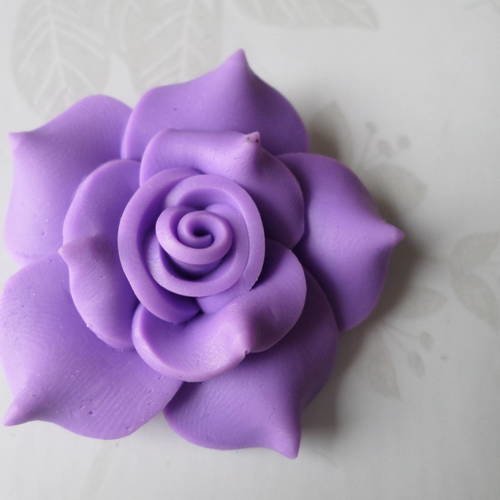 X 1 grosse perle fleur violet en pâte polymère 40 mm 