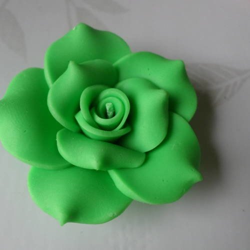 X 1 grosse perle fleur verte en pâte polymère 40 mm 