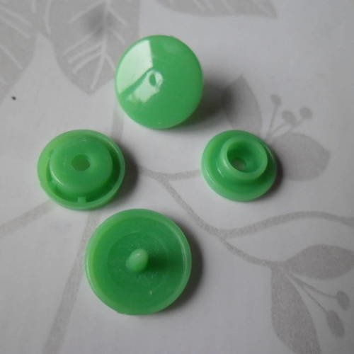 X 1 lot de 10 boutons pression vert  kam t5 12 mm plastique 