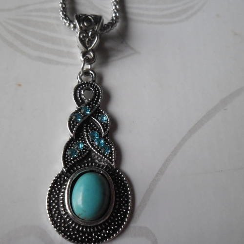 X 1 collier chaîne+pendentif chandelier perle turquoise+strass ton bleu métal argenté 