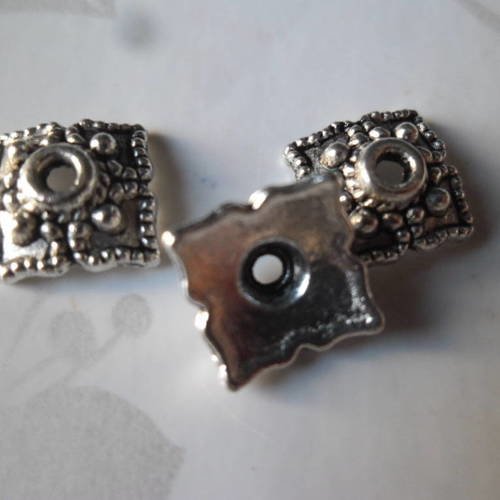 X 20 perles coupelles carré à motif  pour perle métal argent tibétain 8 mm 