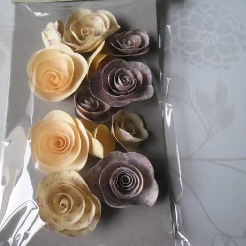 X 12 mixte fleurs forme rose en papier à motif/uni ton marron/jaune 
