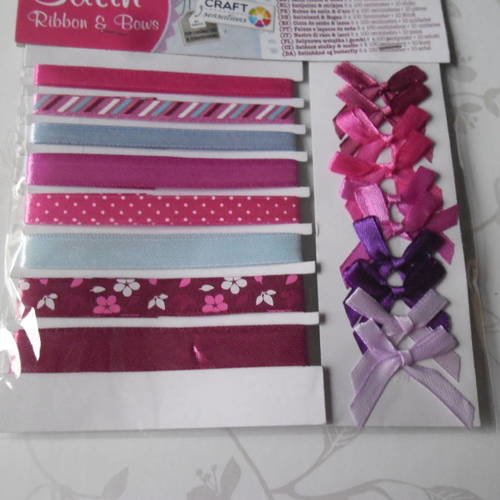 8 fois 1 mètre de ruban satin à motif/uni+10 nœuds uni assortie en satin 