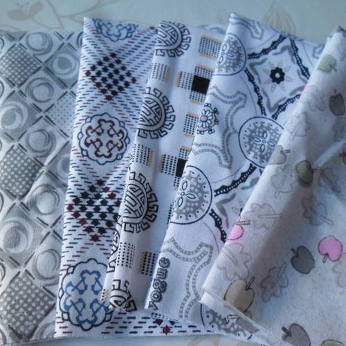 25 x 25 cm x 5 mixte coupons de tissus coton patchwork ton gris à motif 