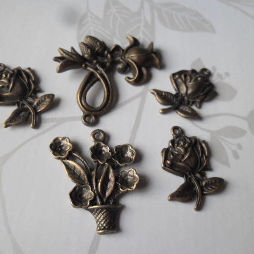 X 5 mixte pendentifs charms fleur couleur bronze 25 x 18/38 x 32 mm 