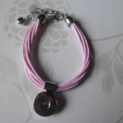 X 1 bracelet en cordon ciré rose pour bouton pression métal argenté 19 cm 