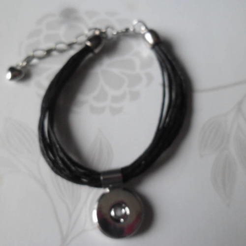 X 1 bracelet en cordon ciré noir pour bouton pression métal argenté 19 cm 