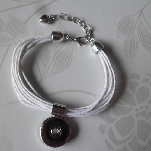 X 1 bracelet en cordon ciré blanc pour bouton pression argenté 19 cm 