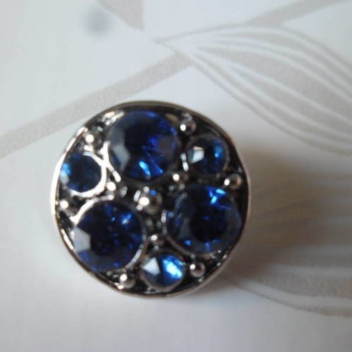 X 1 mini bouton pression(bijou)rond motif strass bleu argenté 12 mm 