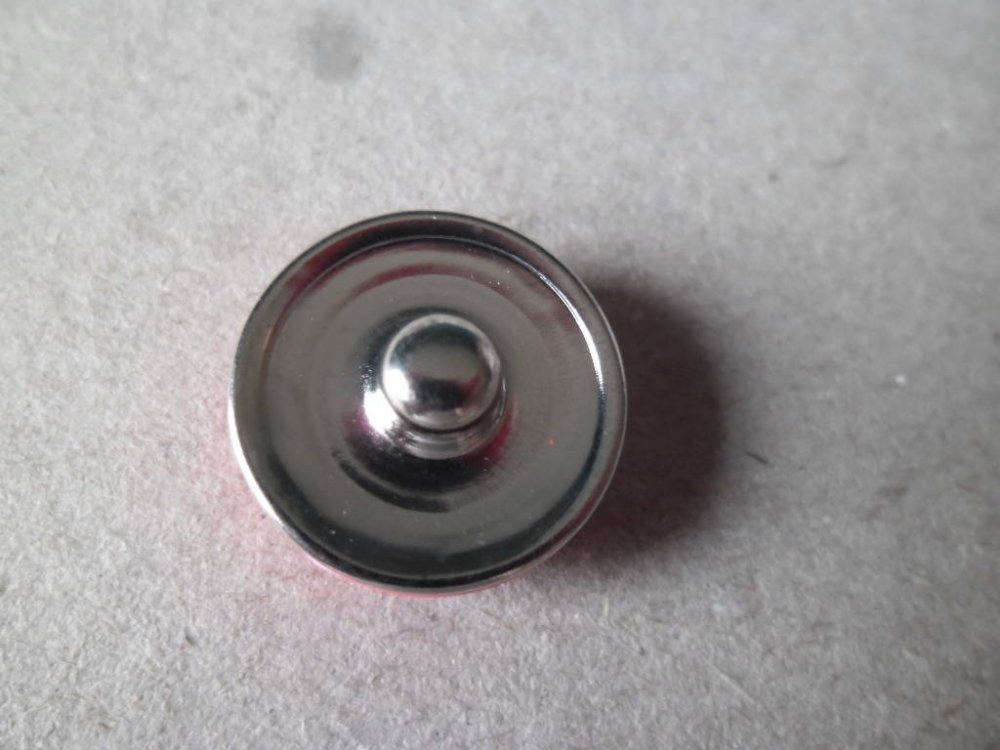 bouton pression en métal fluo à coudre