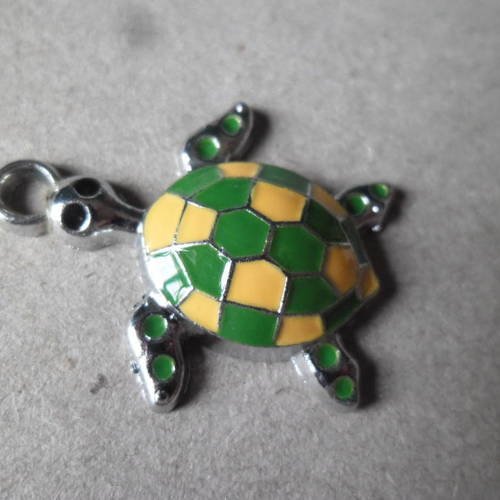X 1 pendentif tortue émail jaune/vert métal argenté 28 x 24 mm 
