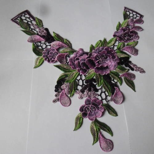 X 1 magnifique guipure col dentelle venise floral ton violet/vert à coudre 42 x 44 cm 