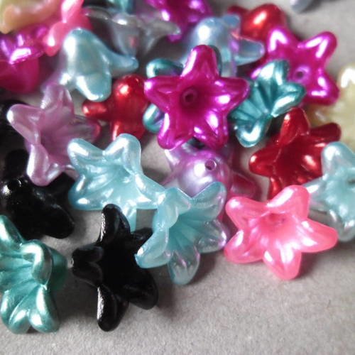 X 20 mixte perles intercalaires en forme de fleur multicolore acrylique 13 x 13 mm 