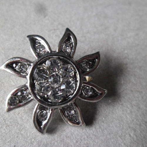 X 1 bouton pression(bijou)fleur soleil strass blanc argenté 21 mm 