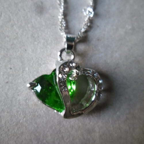 X 1 collier chaine argent+pendentif double coeur strass cristal vert/blanc 42 cm 