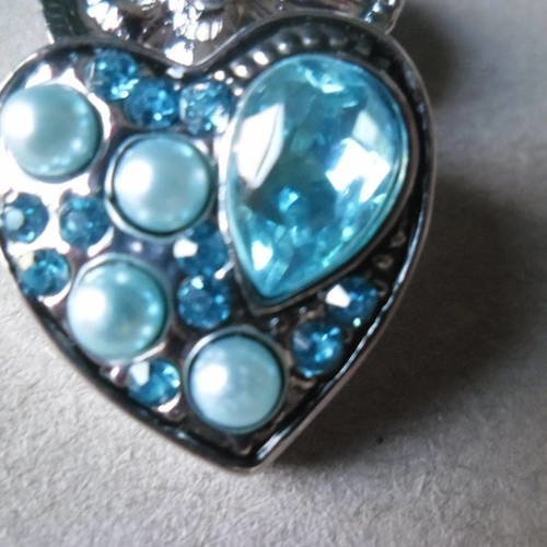 X 1 bouton pression(bijoux)coeur strass/perle bleu clair argenté 22 x 22 mm 
