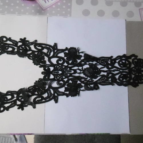 X 1 grande guipure encolure dentelle venise floral noir polyester à coudre 29 x 55 cm ag 