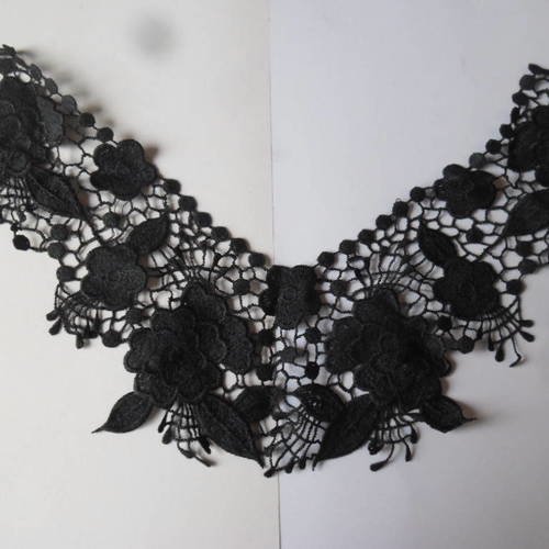X 1 grande/magnifique guipure col dentelle floral noir polyester à coudre 42 x 31 cm n° 0a 