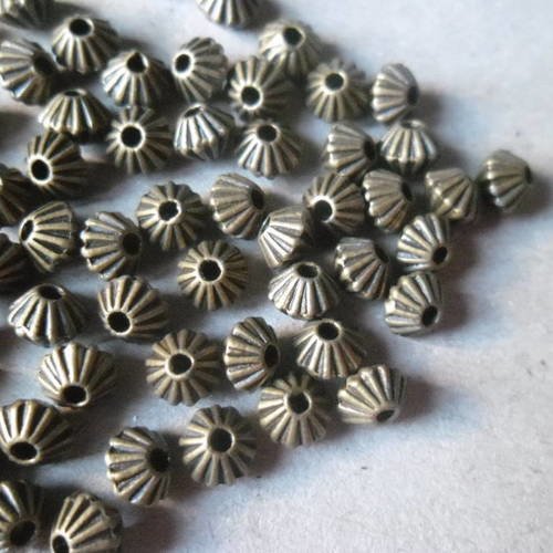 X 50 perles intercalaires bicone couleur bronze 5 x 4 mm 