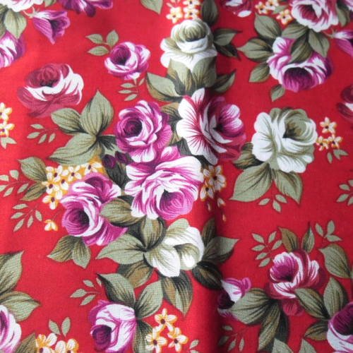 50 x 50 cm coupon de tissu coton patchwork rouge motif fleur 