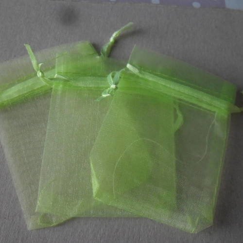X 10 sachets pochettes cadeaux vert anis organza 9 x 7 cm 