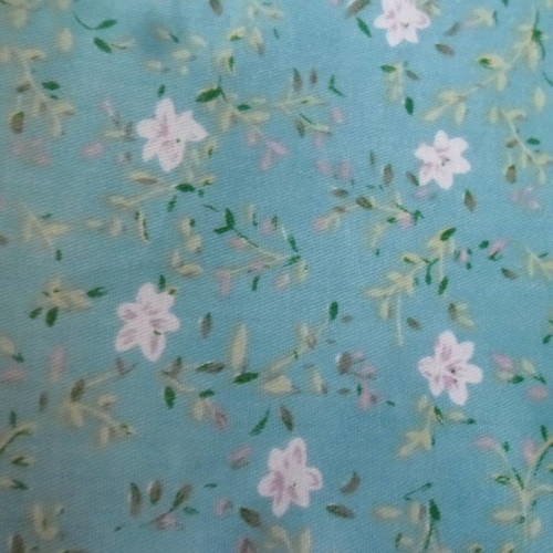 X 1 coupon de tissu coton patchwork bleu lagon motif fleur 50 x 50 cm 