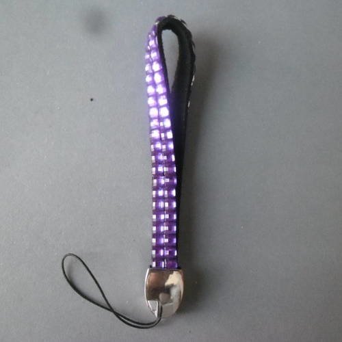 X 1 attache cordon dragonne téléphone portable strass violet 14,5 cm 