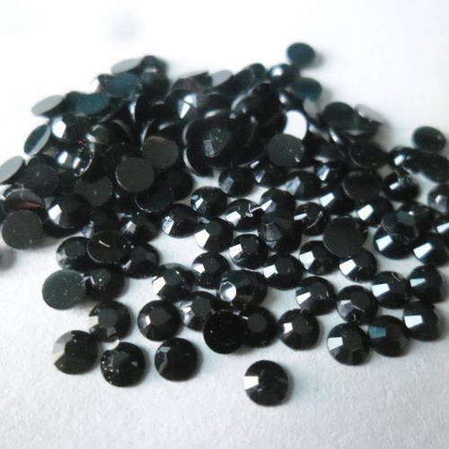 X 100 demi-perles strass facette couleur noir cristal à coller 3 mm 