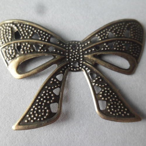 X 2 pendentifs/embellissement  nœud creux à motif couleur bronze 3,9 x 2,6 cm 