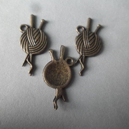 X 5 pendentifs pelote de laine tricot couleur bronze 26 x 11 mm 