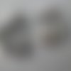 X 4 pendentifs/breloque chat assis sur une lune argenté 25 x 18 mm 