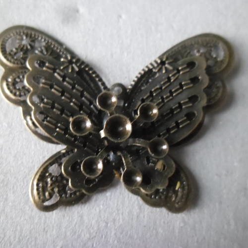 X 2 pendentifs support camée forme papillon couleur bronze 4,4 x 3,5 cm 