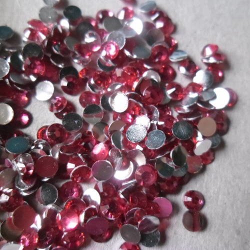 X 100 strass rose lumière brillant cristal  facette à coller 4 mm 