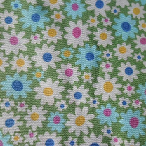 X 1 coupon de tissu vert motif fleur multicolore coton pour patchwork 45 x 45 cm 