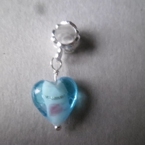 X 1 pendant/breloque coeur bleu verre pour bracelet charm 30 x 10 mm 