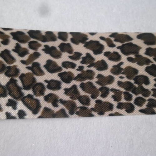 X 1 mètre de ruban fond beige à motif imitation léopard 38 mm 