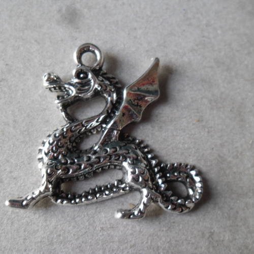 X 1 pendentif en forme de dragon en argent vieilli 38 x 35 mm 
