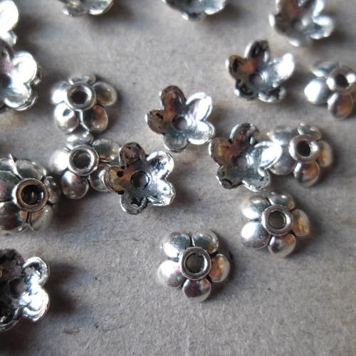 X 20 perles coupelles en forme de fleur argent vieilli 6 x 6 mm 