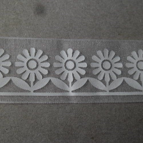 X 1 mètre de ruban organza fond blanc motif fleur blanche imprimé 25 mm 
