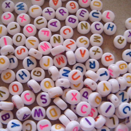 X 500 mixte perles intercalaire multicolore lettre a-z rond 7 mm