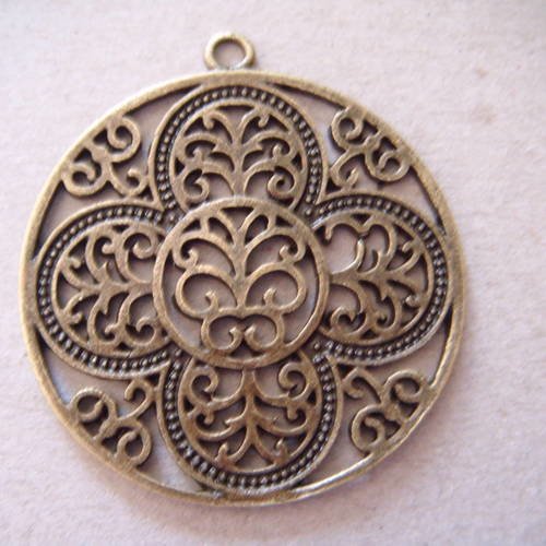 X 5 pendentifs breloques rond fleur filigrane bronze 4,2 x 3,8 cm 