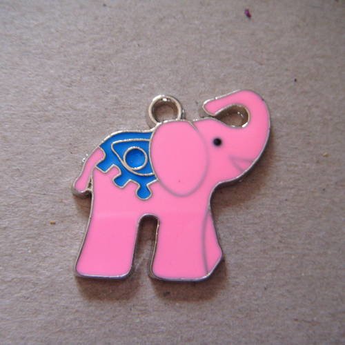 X 1 pendentif charm éléphant en émail rose,bleu 26 x 24 mm 
