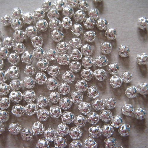 X 50 perles intercalaires filigrane  argenté 4 mm de diamètre 